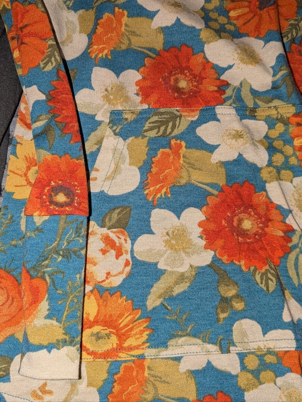 3 Lularoe Tops Bundle - Picture 3 of 6